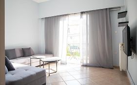 Nikea Apartment Near Piraeus Port And Metro St II