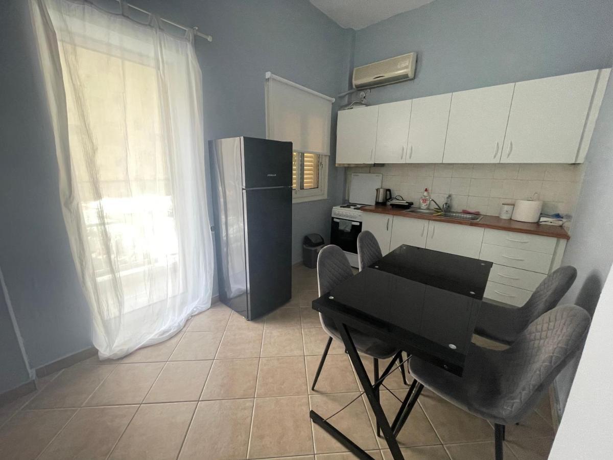 Nikea Apartment Near Piraeus Port And Metro St II Εξωτερικό φωτογραφία